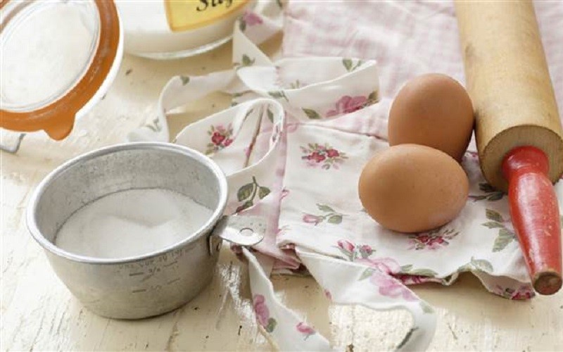کاربرد تخم مرغ در صنعت شیرینی پزی